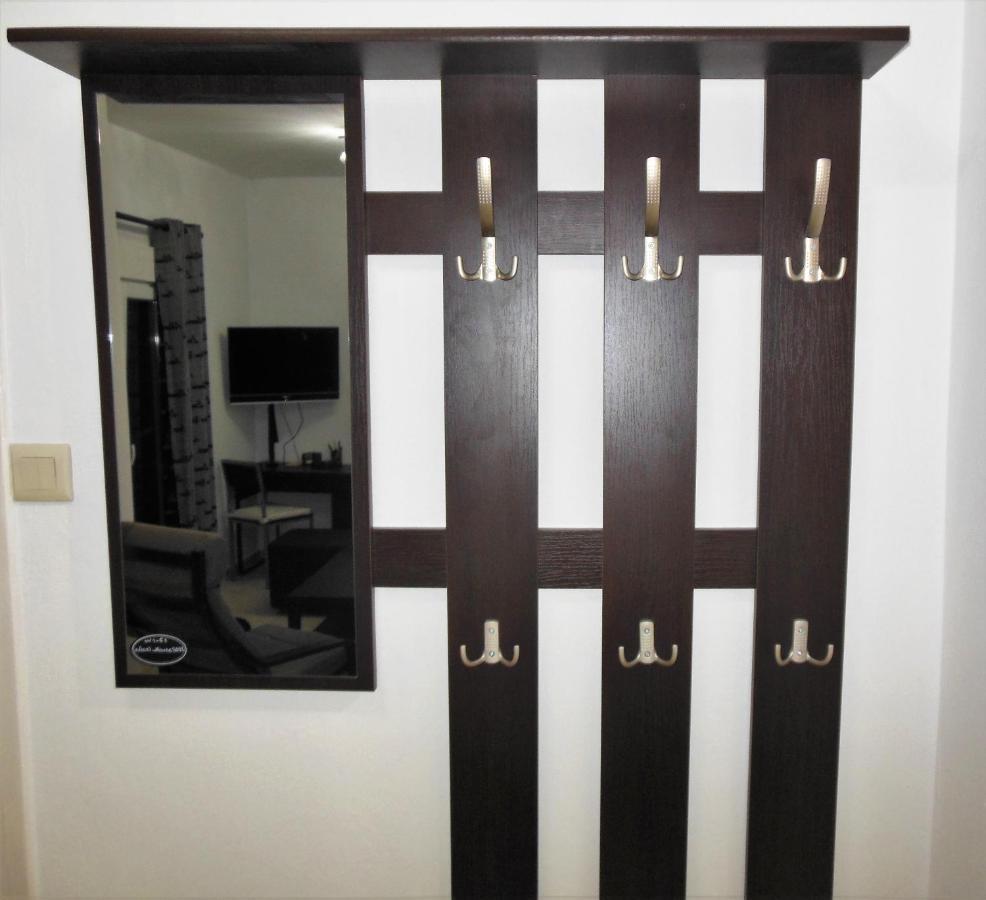 Nicki House Apartment อิโออันนินา ภายนอก รูปภาพ